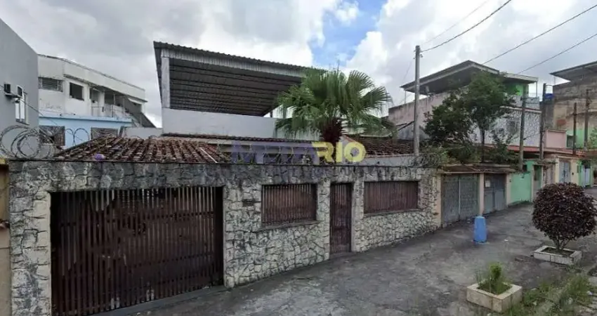 Casa com 2 dormitórios à venda, 122 m² por R$ 480.000 - Bento Ribeiro - Rio de Janeiro/RJ
