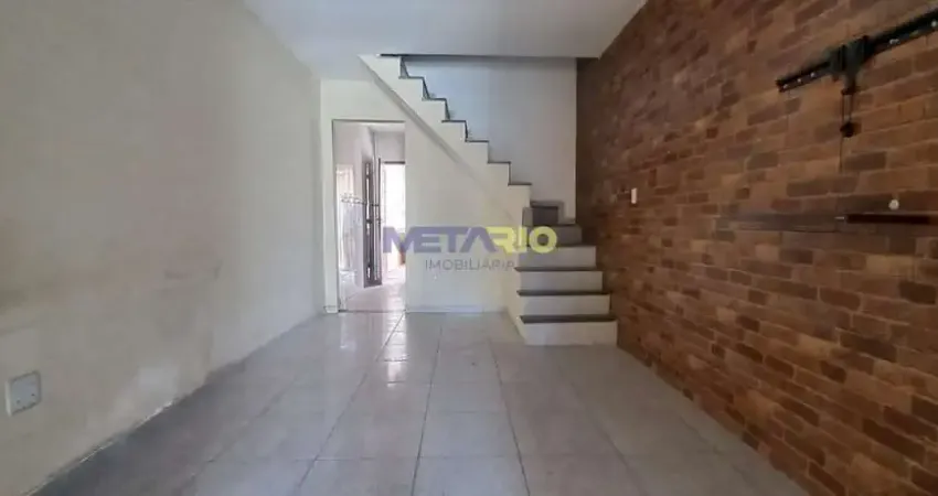 Casa com 2 dormitórios à venda, 90 m² por R$ 300.000 - Parque São Vicente - Belford Roxo/RJ