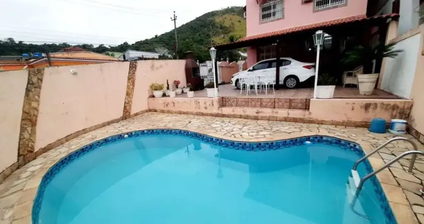 Casa com 5 dormitórios à venda, 224 m² por R$ 1.100.000 - Jardim Sulacap - Rio de Janeiro/RJ