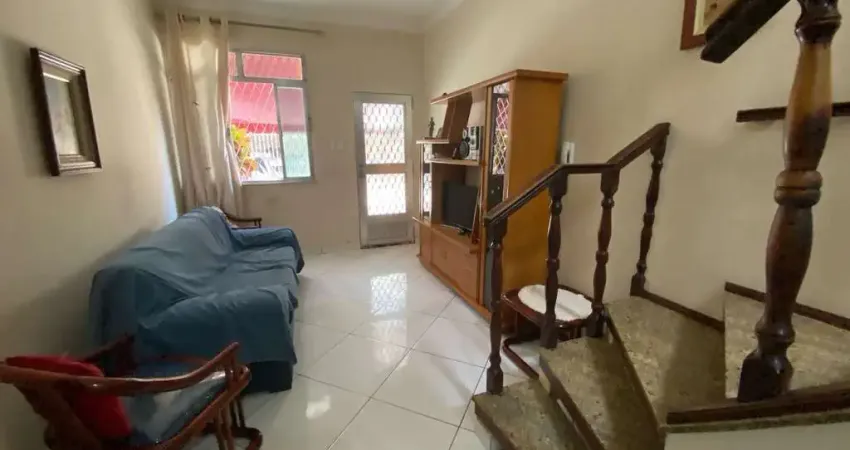 Casa com 4 Quartos à venda, 221 m² por R$ 450.000 - Oswaldo Cruz - Rio de Janeiro/RJ
