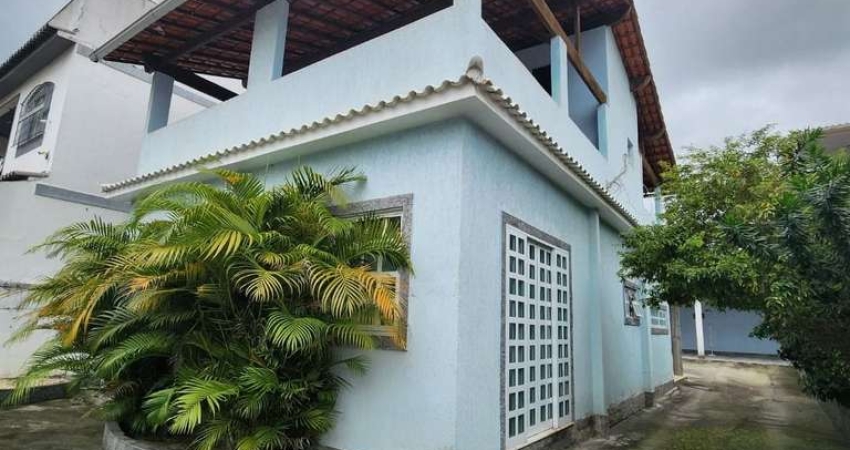 Casa com 3 dormitórios à venda, 137 m² por R$ 839.000 - Jardim Sulacap - Rio de Janeiro/RJ