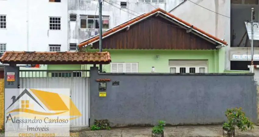 Vendo casa nas Braunes com 3 quartos