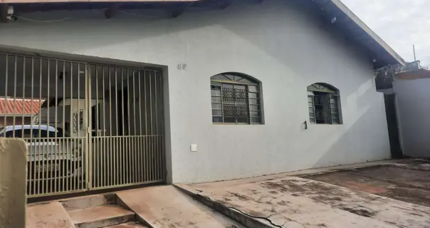 Casa com 3 quartos  à venda, 92.59 m2 por R$400000.00  - Santa Monica - Londrina/PR