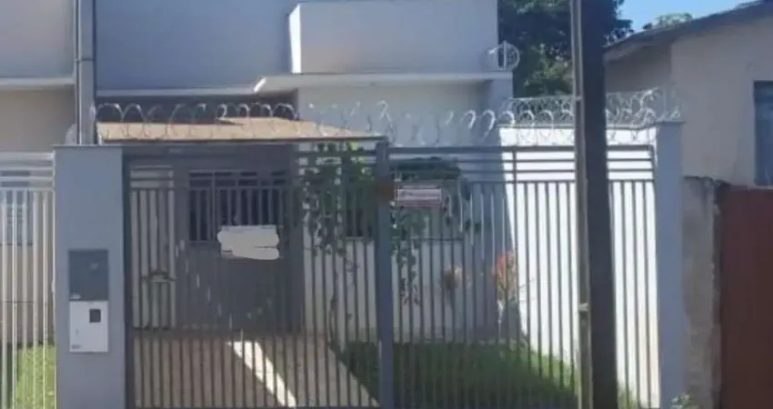 Casa com 3 quartos  à venda, 70.00 m2 por R$330000.00  - California - Londrina/PR
