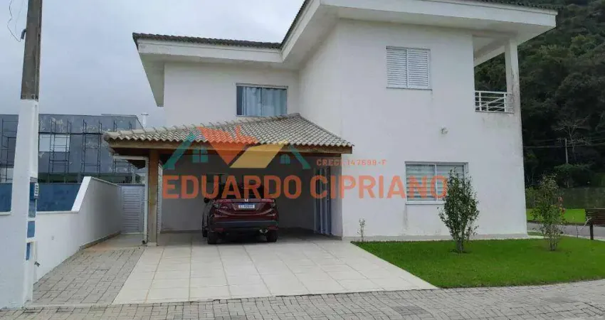 O PREÇO BAIXOU para R$1.499.000,00 Casa em condomínio de alto padrão em frente à praia com 4 suítes à venda - Massaguaçu - Caraguatatuba/SP