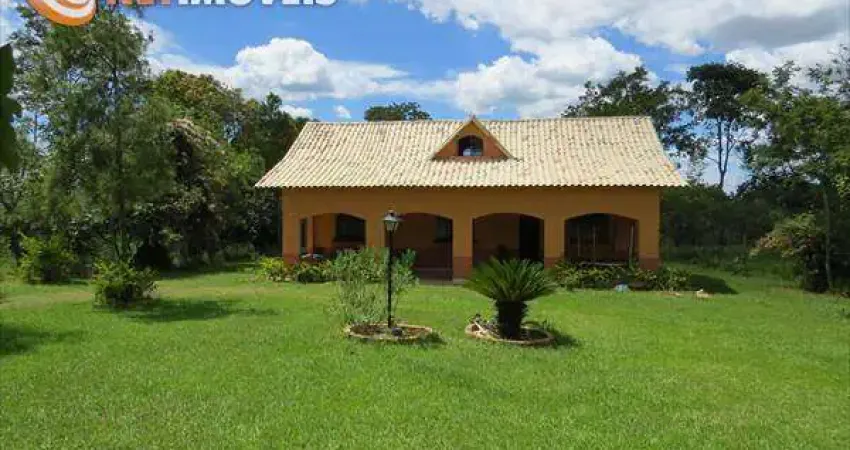 Chácara / sítio com 3 quartos à venda no Campinho de Baixo, Lagoa Santa