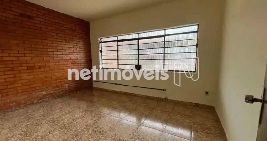 Casa de 4 quartos ampla à venda – 259m²; – bairro santa cruz