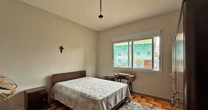 Casa com 03 quartos para locação no bairro juventude da enologia em bento gonçalves, rs