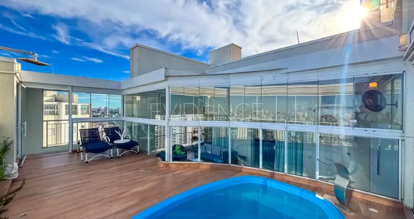 Cobertura penthouse de 215 m² mobiliada com piscina no tatuapé