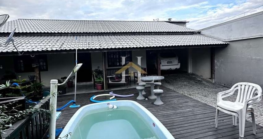 Casa residencial para venda, com piscina no Bairro Itajuba, Barra Velha. 2 quartos. Oportunidade única!!