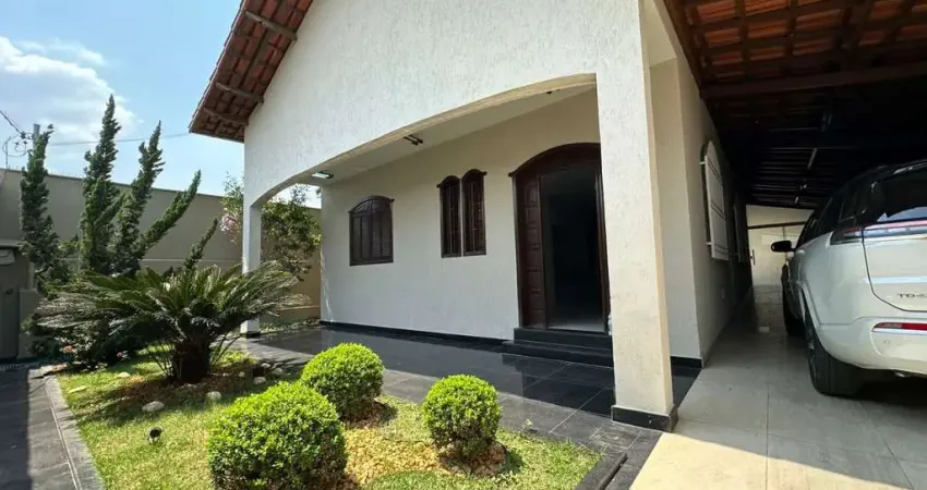 Casa com 3 quartos à venda no Arvoredo, Contagem