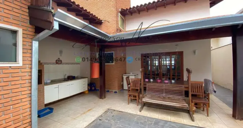 Casa 3 dormitórios para Venda em Bauru, Jardim Estoril II, 3 dormitórios, 1 suíte, 4 banheiros, 4 vagas