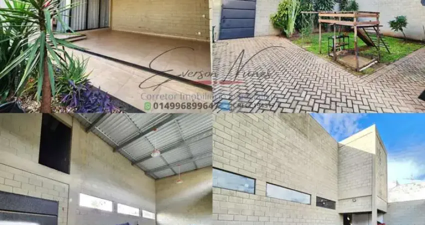 Casa 3 dormitórios para Venda em Bauru, Jardim Marabá, 3 dormitórios, 1 suíte, 4 banheiros, 8 vagas