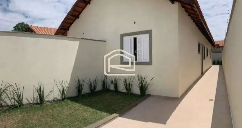 Casa à venda em Itanhaém, Jardim Magalhães, com 2 quartos, com 60 m²