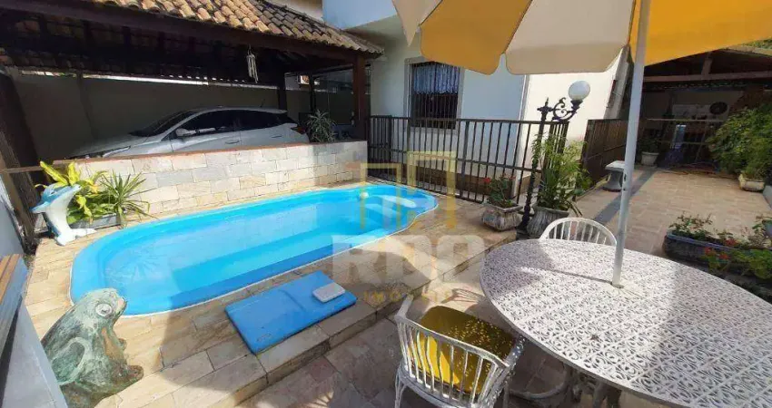 Casa com 3 quartos à venda na Rua Barra Mansa, 100, Jardim Mariléa, Rio das Ostras