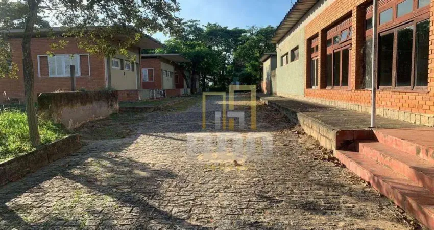 Área comercial com 170 quartos, antiga pousada em rio das ostras