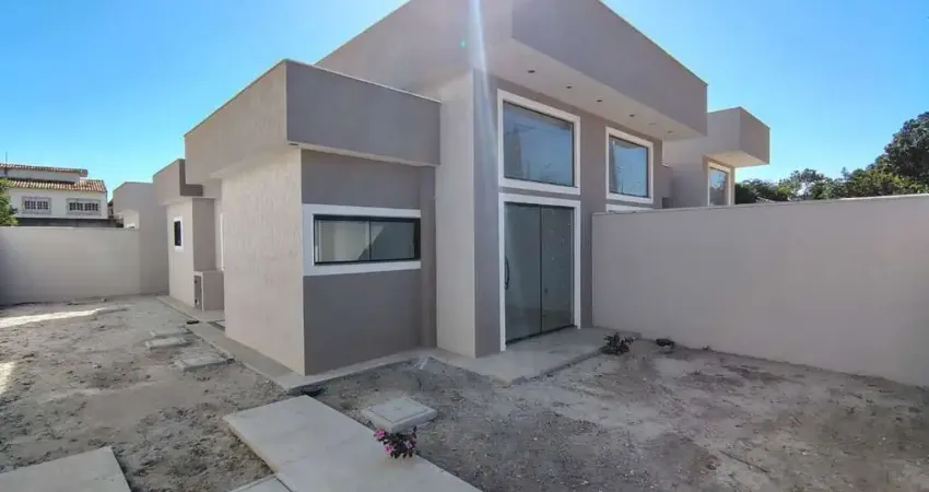 Casa linear independente no Verdes Mares com 2 quartos, Rio das Ostras