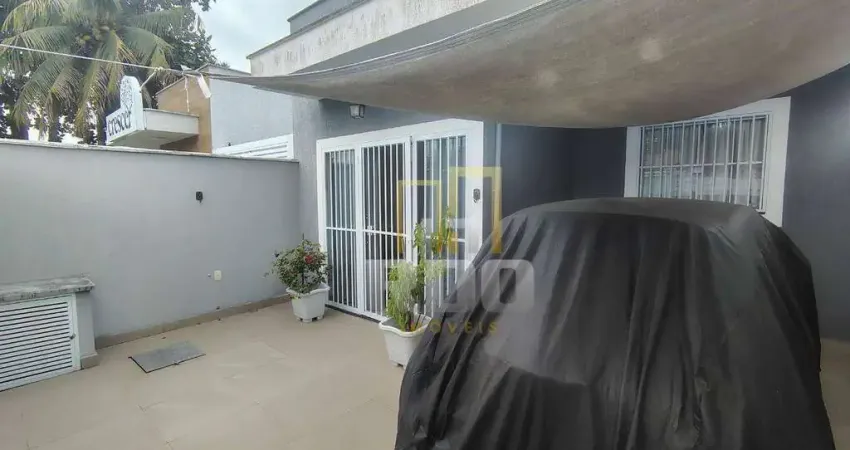 Casa linear no Jardim Mariléa com 2 quartos, muito bem localizada!