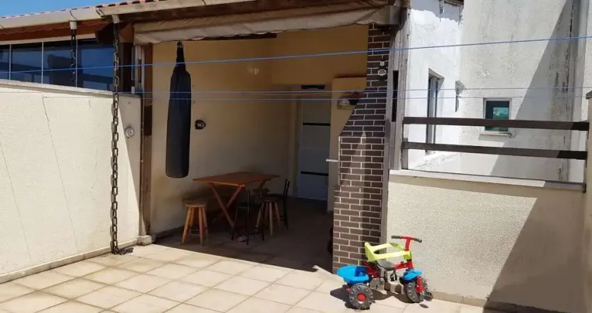 Cobertura duplex para venda tem 80 metros quadrados com 2 quartos