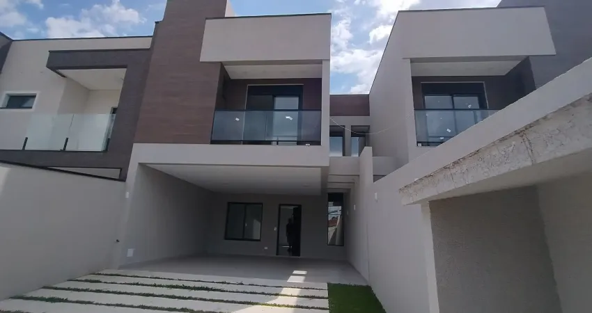 Tríplex alto padrão, com 3 suítes, localizado no Bairro Bom Jesus em São José dos Pinhais.