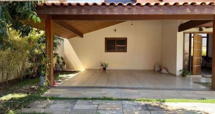 Casa com 3 dormitórios, 240 m² - venda por r$ 900.000,00 ou aluguel por r$ 8.300,00/mês - jardim residencial doutor lessa - pindamonhangaba/sp