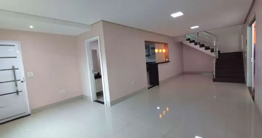 Casa com 3 quartos à venda na Rua Gameleira, 1, Setor Goiânia 2, Goiânia