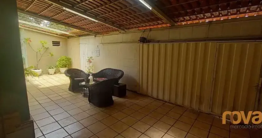 Casa com 3 quartos à venda na Rua 215, 79, Setor Leste Vila Nova, Goiânia
