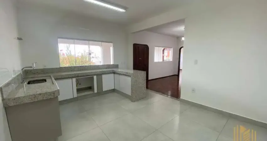 Casa com 4 dormitórios para venda e Locação, 258 m² - João Paulo II - Pouso Alegre/MG