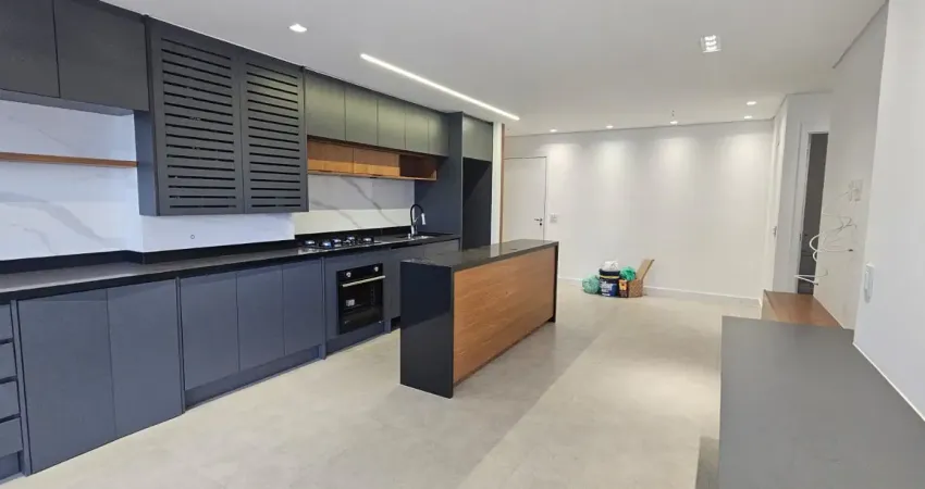 Maravilhoso apartamento de 74m, 2 dorm, 2 suítes e 1 vaga no alto do ipiranga ao lado do metrô, nunca habitado