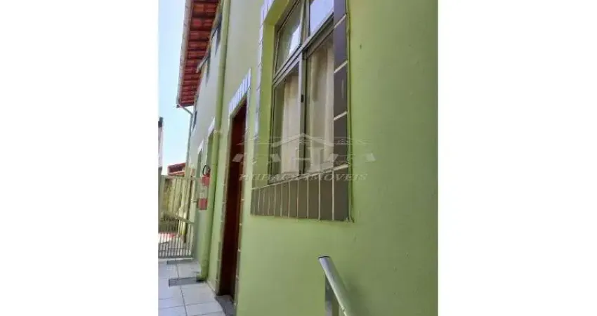 CASA EM CONDOMÍNIO - PRÓXIMO À PRAIA - VILAMAR - PRAIA GRANDE SP