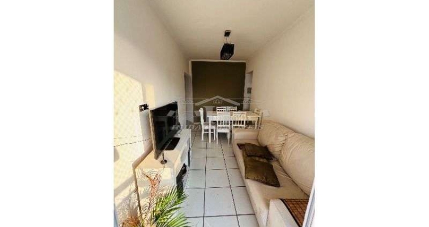 Amplo Apartamento c/2 dormitórios, Predio frente mar , bairro ocian , Praia Grande SP.