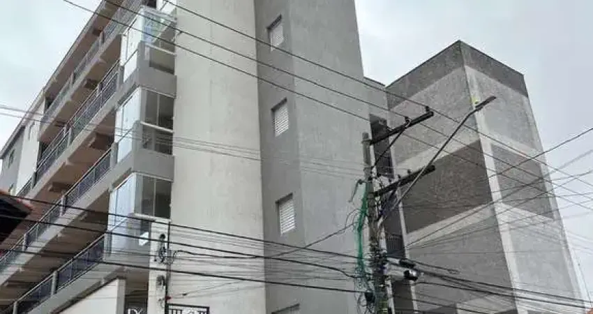 Apartamento á venda, 3 dorms, vaga de garagem e quintal privativo