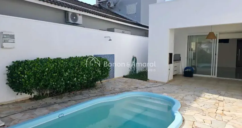 Casa térrea com 3 quartos no Condomínio Terras do Cancioneiro, Paulínia