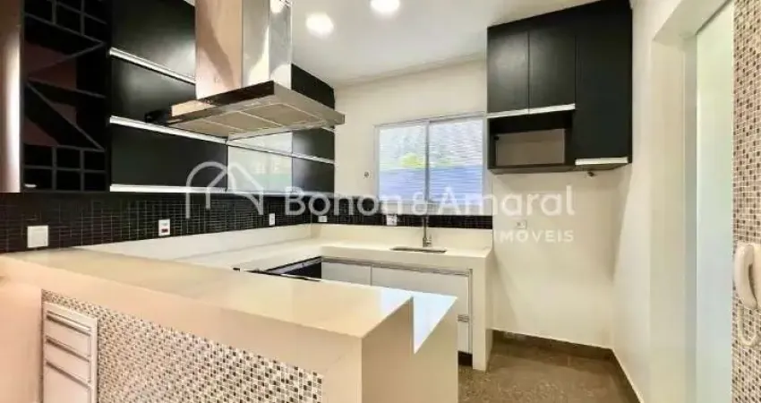 Casa a venda no Condomínio Jabuticabeiras - Morumbi