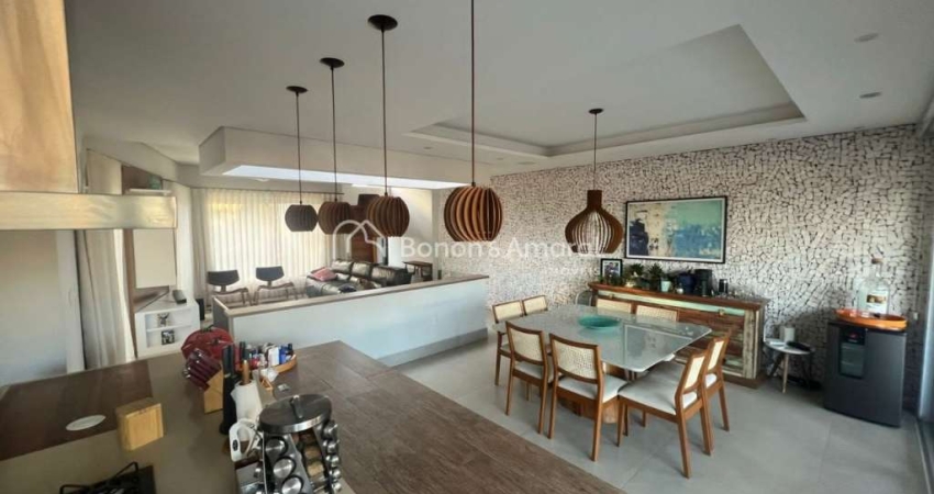 Casa para venda no condomínio Chácara Santa Margarida, em Barão Geraldo, Campinas, SP.