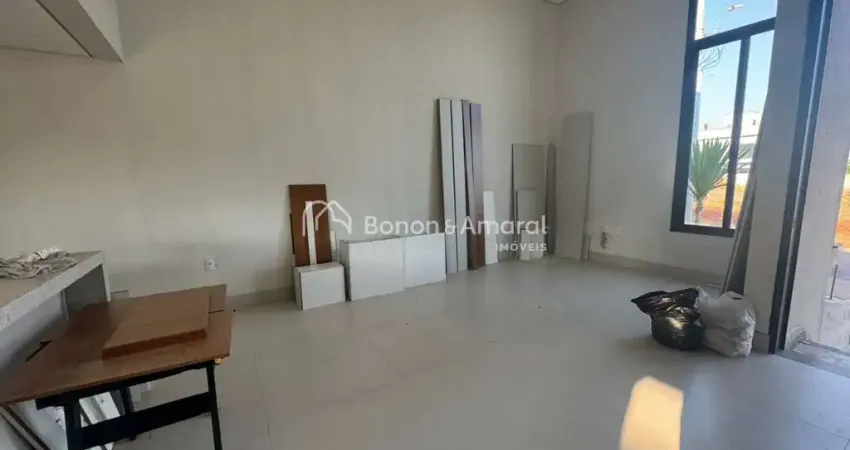 Casa Térrea à venda com 03 quartos por R$ 1.880.000,00 no Condomínio Santorini bairro Parque Brasil 500, em Paulínia