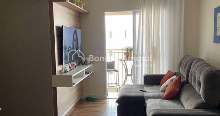 Apartamento com 3 Quartos e 1 banheiro à Venda, 81m² por R$ 700.000