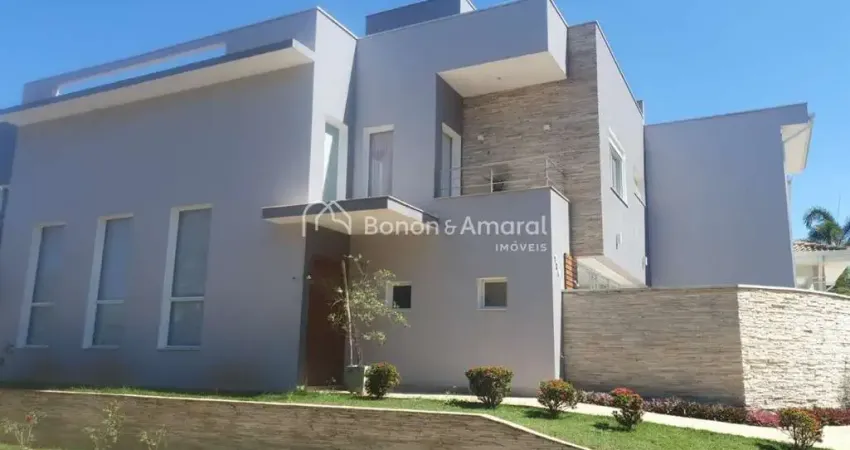 Linda Casa de Esquina, Toda Mobiliada - Oportunidade Imperdível!