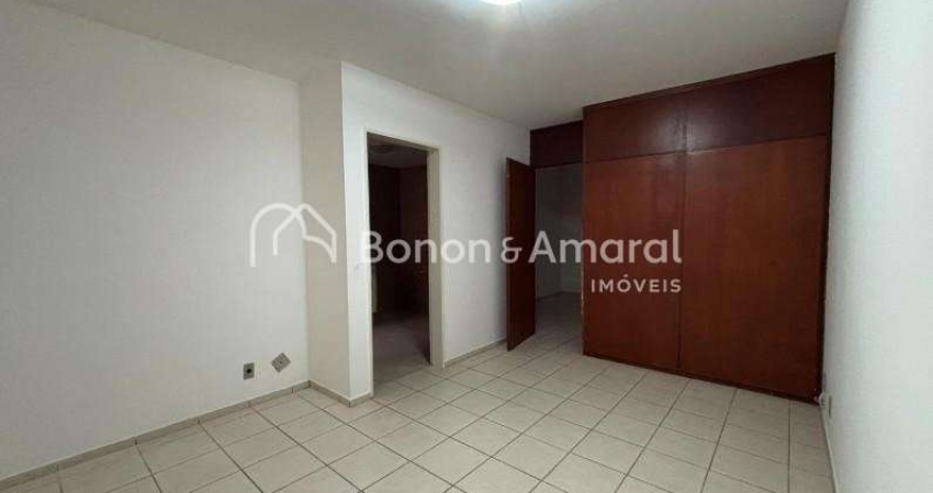Apartamento com vaga de garagem à venda no Cambuí - Campinas