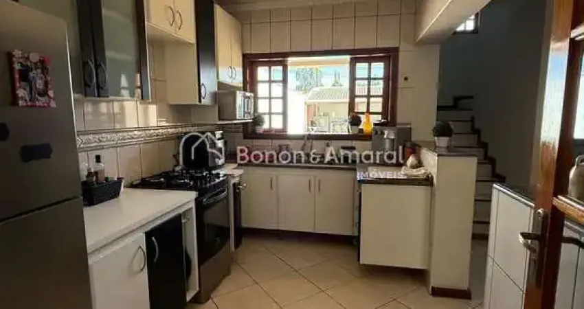 Casa a venda sobrado com piscina em Betel, Paulínia, SP