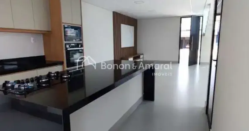 Casa à Venda com 3 Suítes no Condomínio Terras da Estância em Paulínia - SP