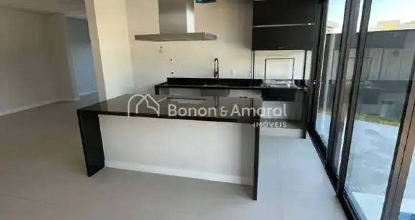 Sobrado à venda 3 suítes no condomínio royal garden, parque brasil 500, paulínia.