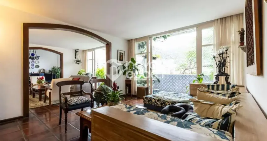 Jardim Botânico | Apartamento 5 quartos, sendo 1 suite