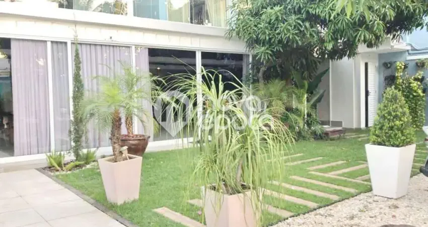 Recreio dos Bandeirantes | Casa 5 quartos, sendo 5 suites