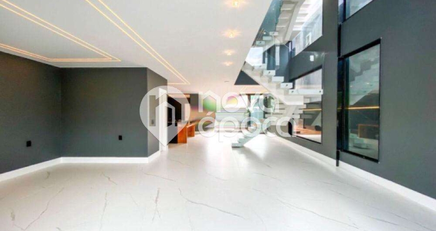 Recreio dos Bandeirantes | Casa 5 quartos, sendo 5 suites