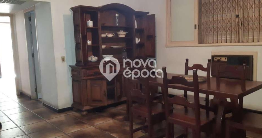 Laranjeiras | Casa 3 quartos