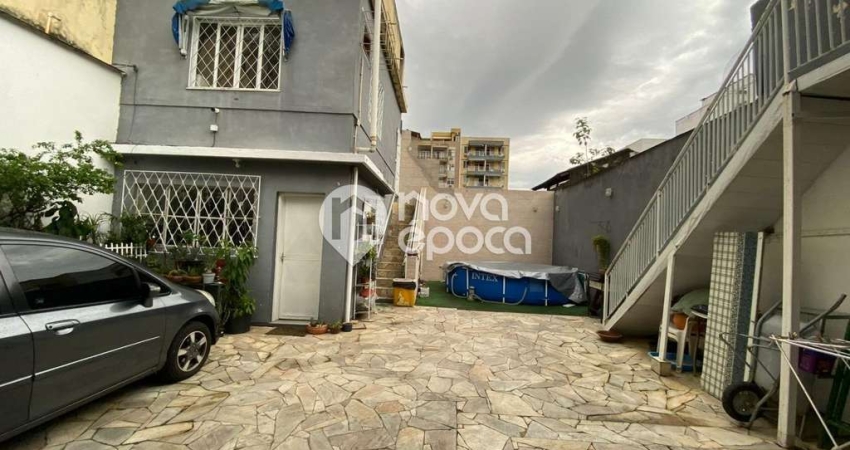 Vila Isabel | Casa 6 quartos, sendo 3 suites