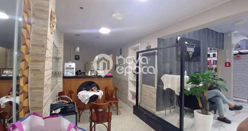 Casa com 2 quartos à venda na Rua Uberaba, Grajaú, Rio de Janeiro