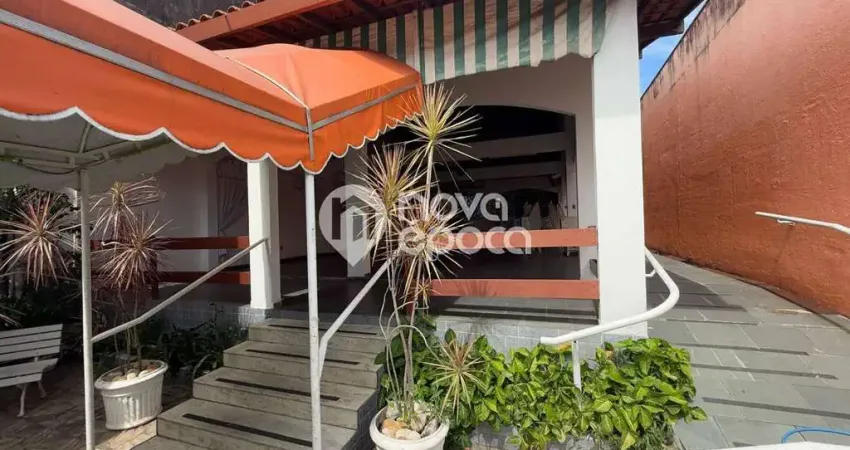 Casa com 2 quartos à venda na Rua Macambira, Bento Ribeiro, Rio de Janeiro