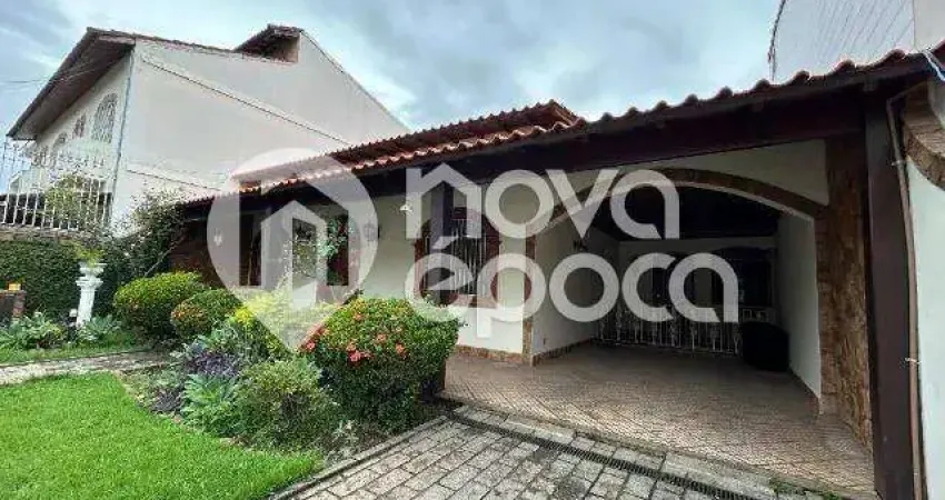 Casa com 2 quartos à venda na Rua Galo Branco, Jardim Guanabara, Rio de Janeiro